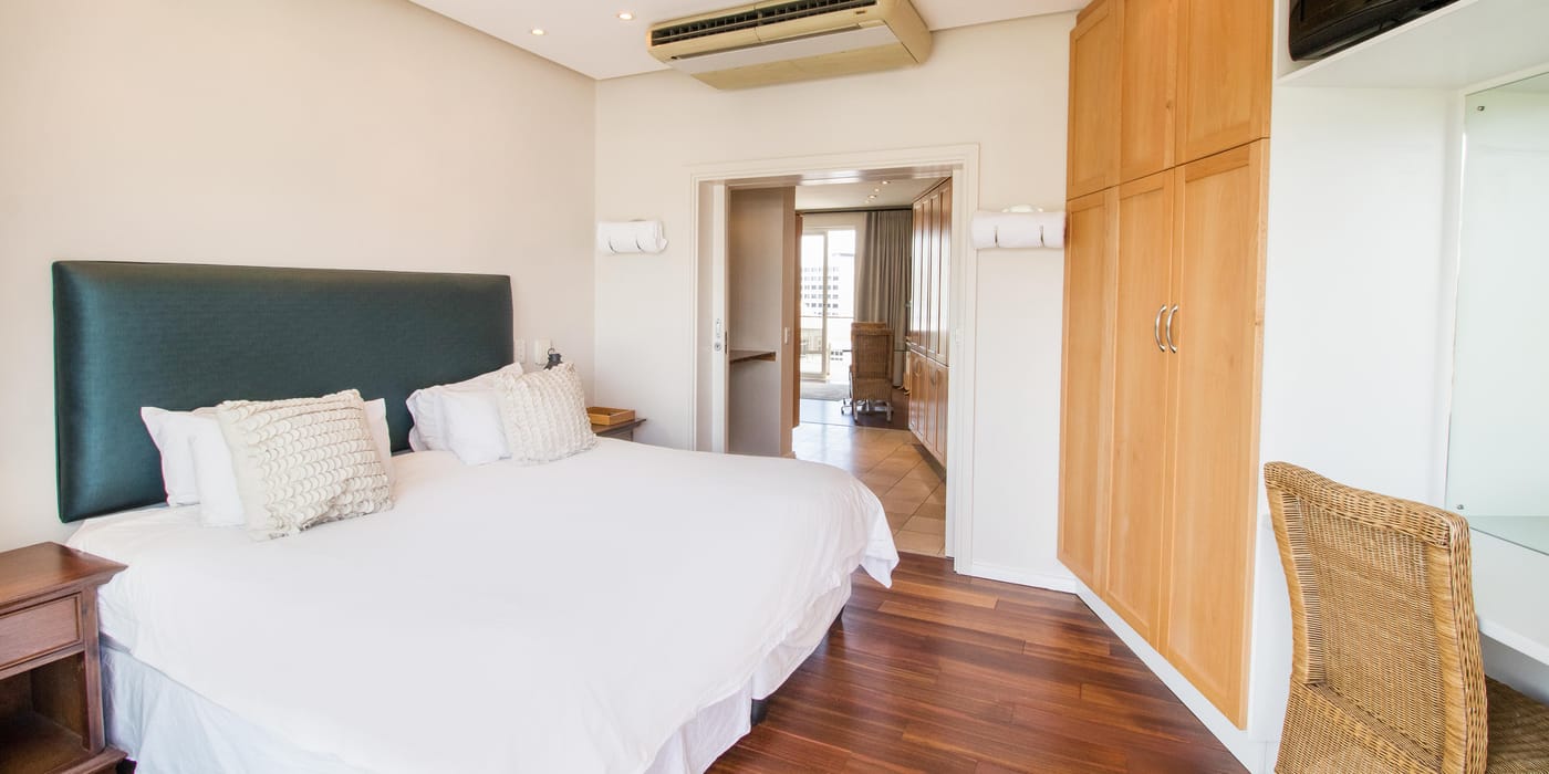 Waterfront-Village-Room-24