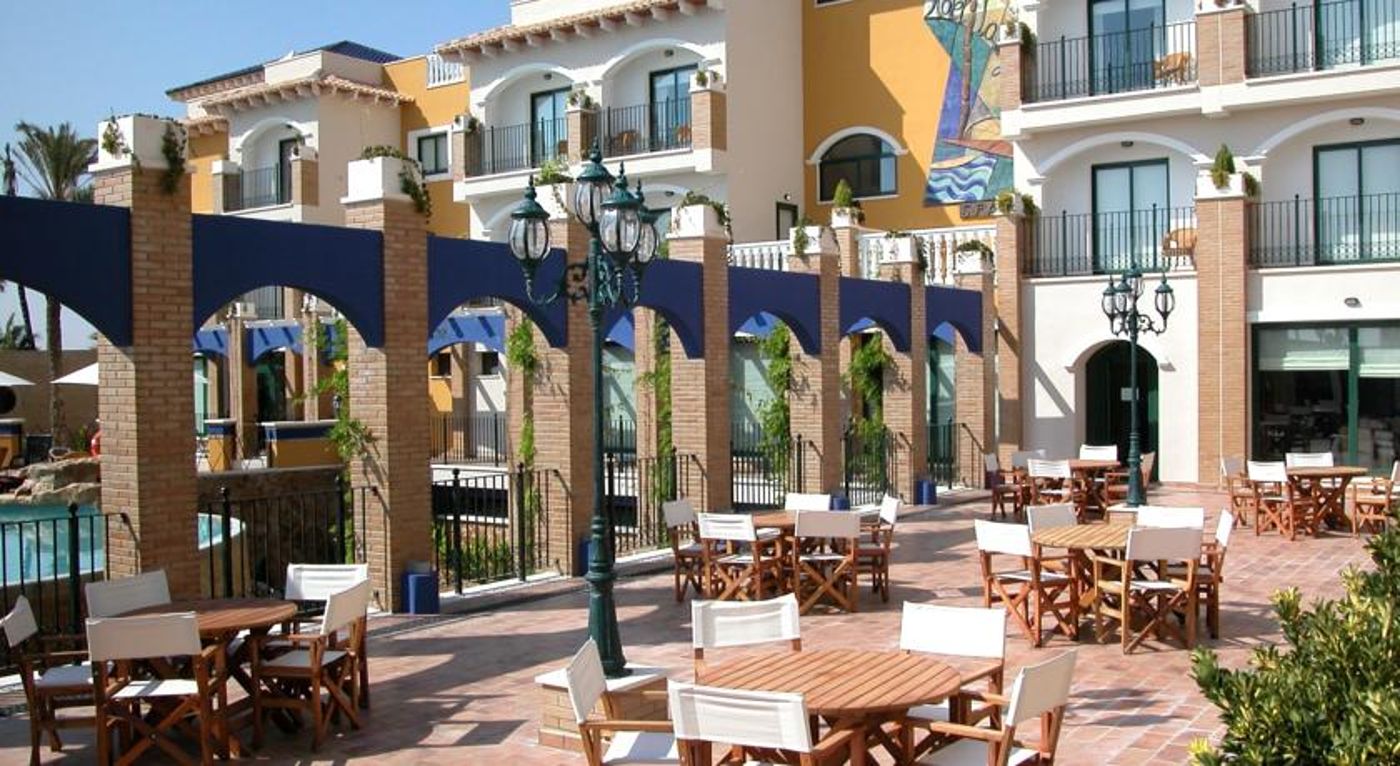 La Laguna Spa & Golf