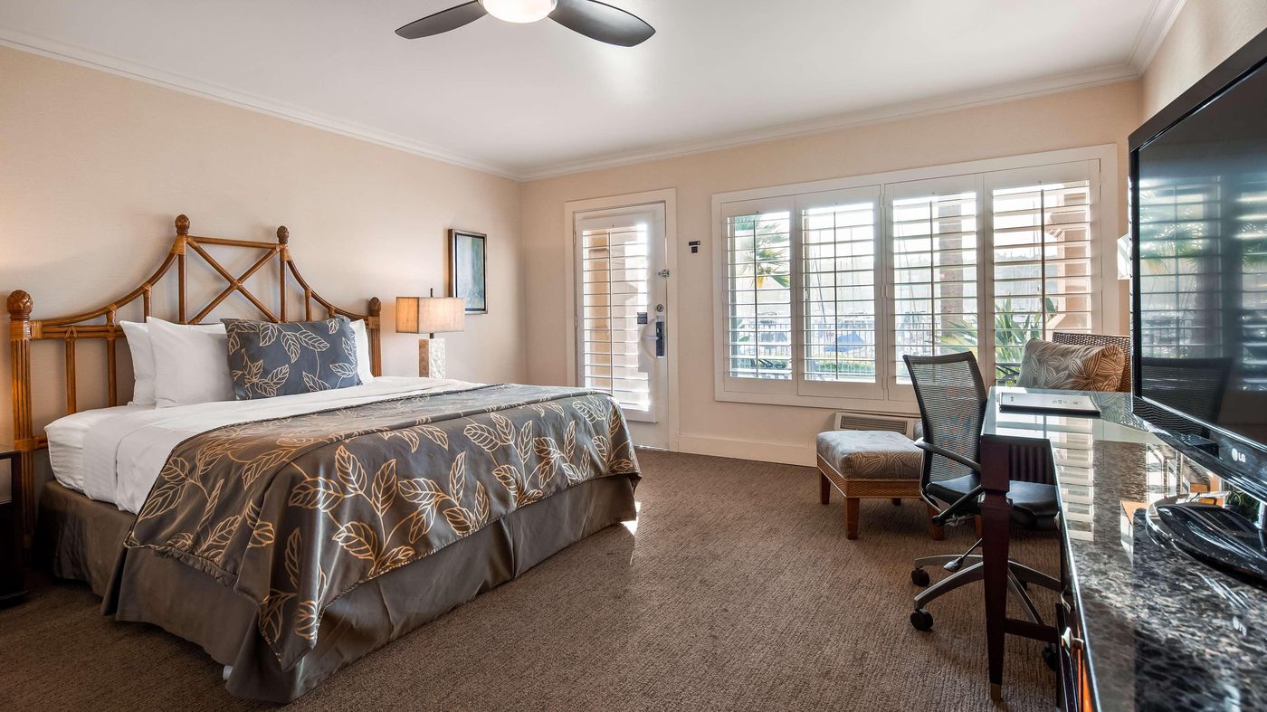 Best Western Plus Island Palms Hotel & Marina - United States - San Diego - Room - 4