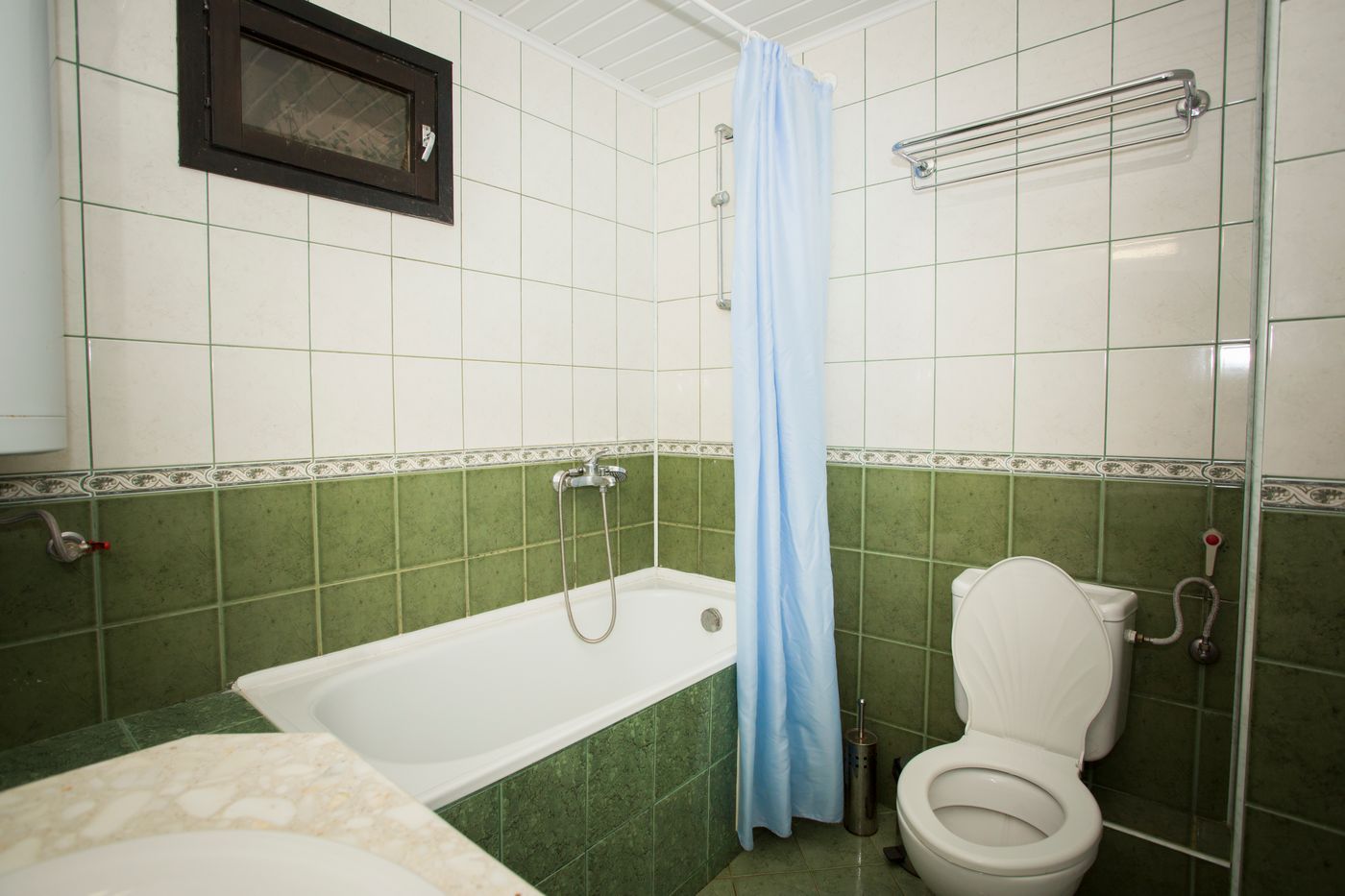 Elenite-Holiday-Village-Room-29