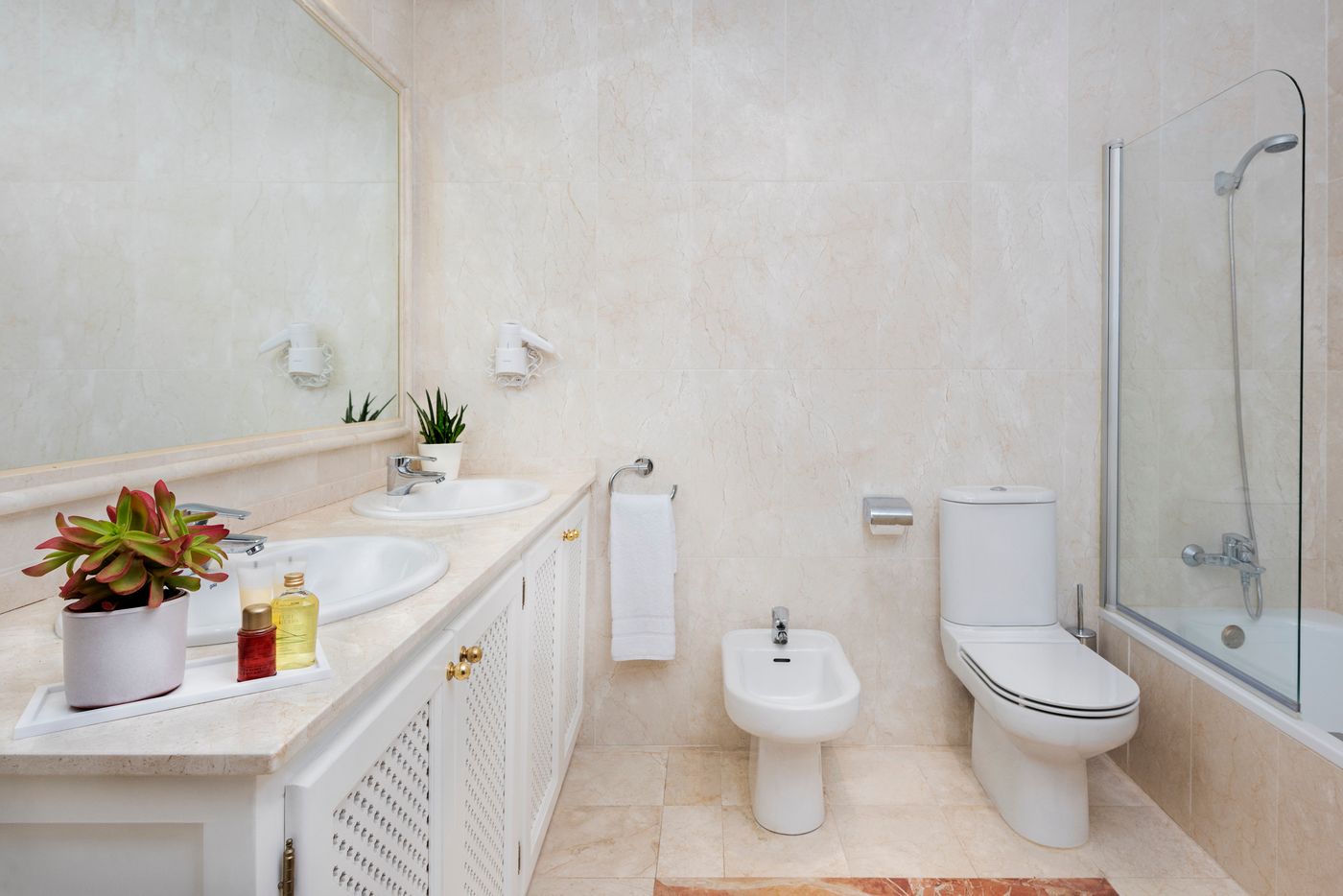 Colina-del-Paraiso-Room-41