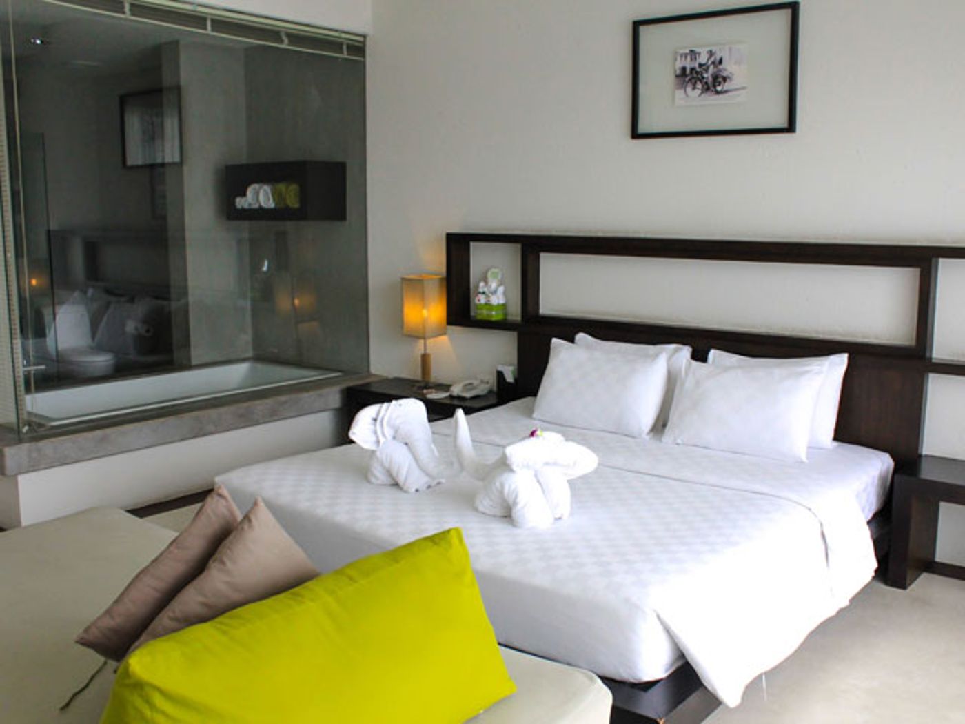 Sugar Palm Grand, Hillside