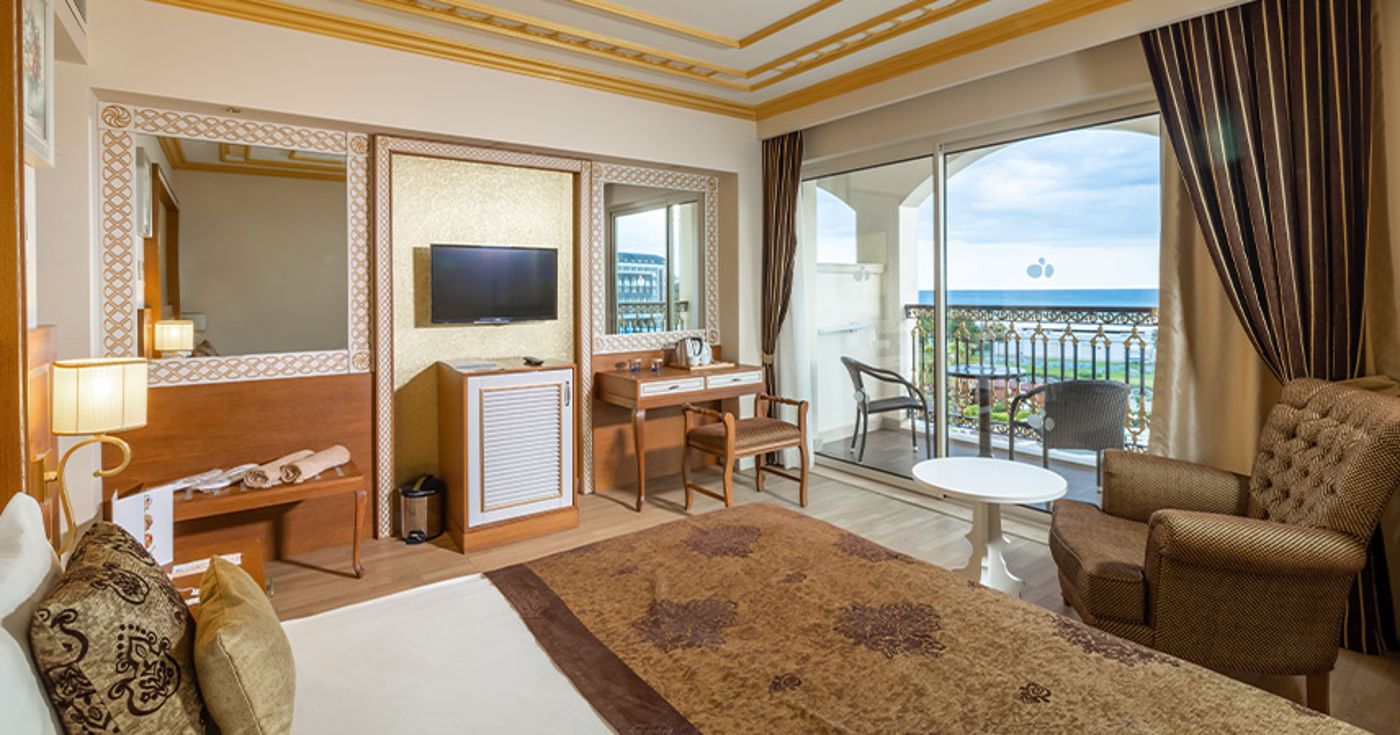 Diamond-Excellence-Resort---Spa-Room-24