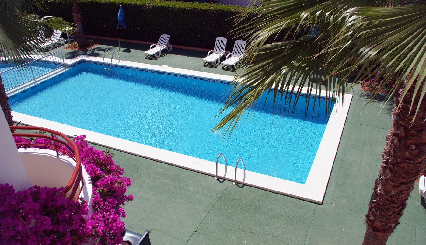 Apartments-Vista-Playa-1-Pool-2