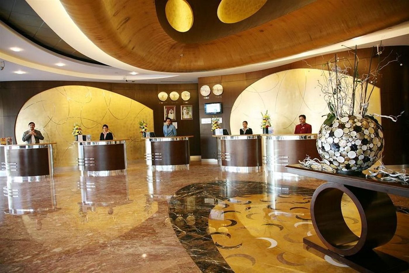Grand-Midwest-Hotel-Apartment-In-Bur-Dubai-Lobby-8
