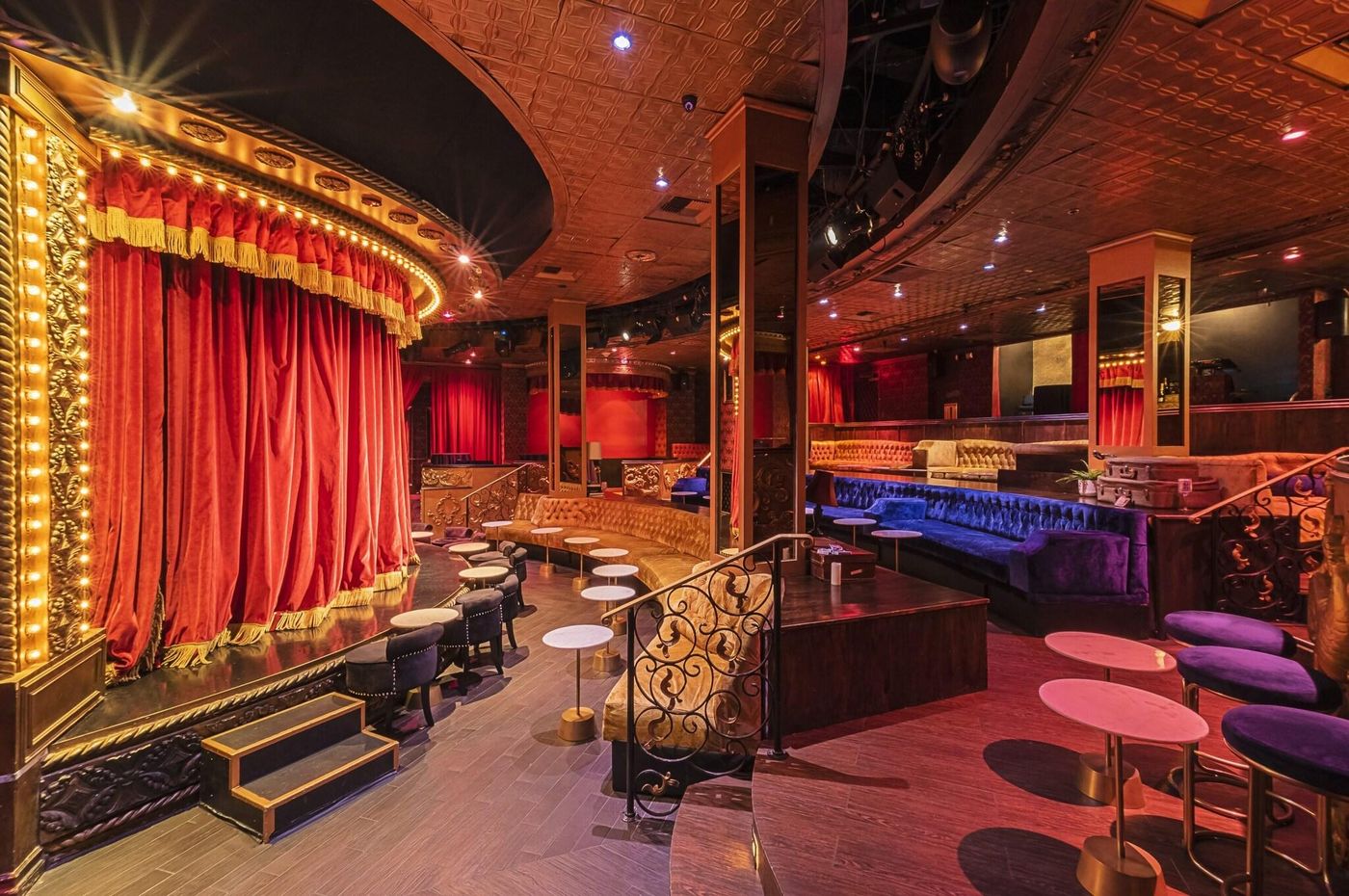 Hollywood-Roosevelt-Sports-and-Entertainment-23