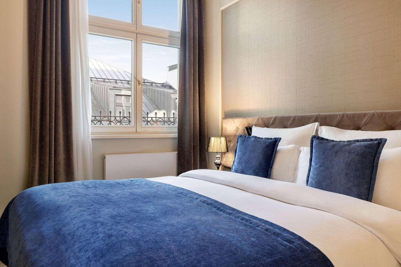 Wyndham-Grand-Krakow-Old-Town-Room-26