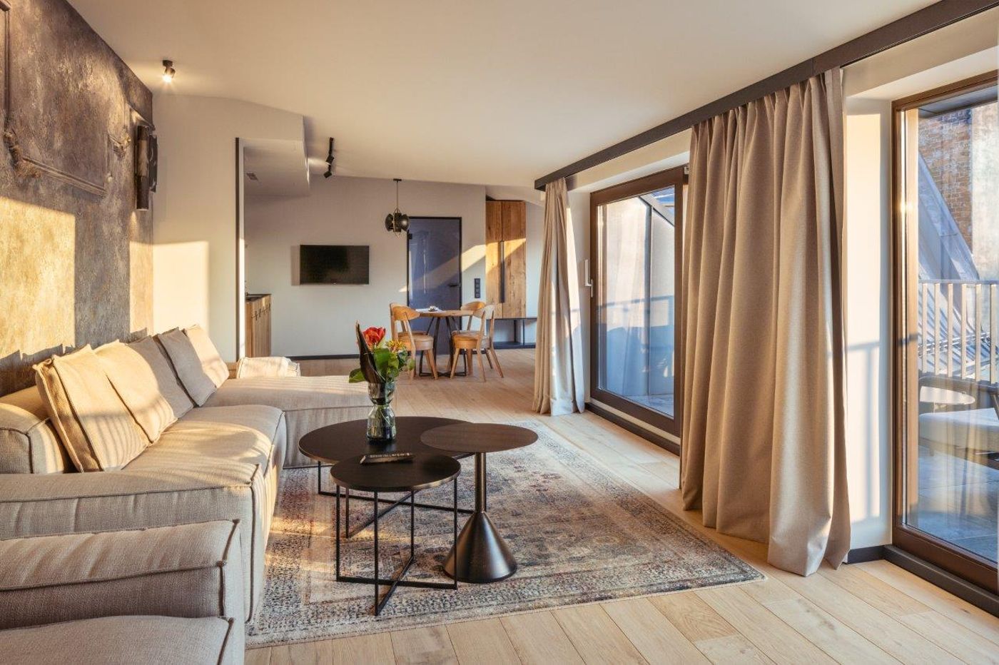 Nomadic-Urban-Premium-Suites-Room-59