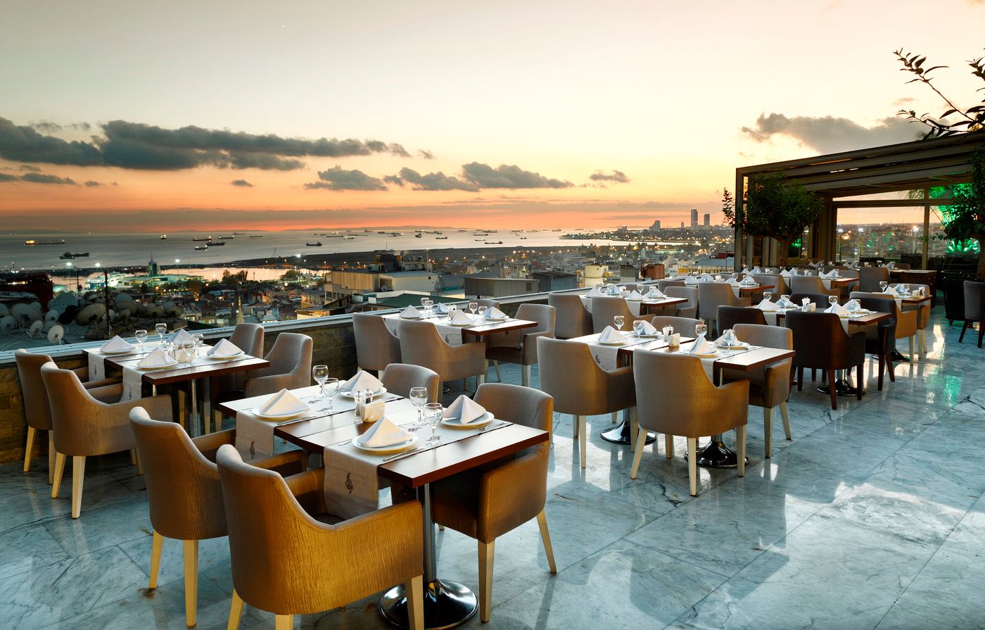 Darkhill-Restaurant-13