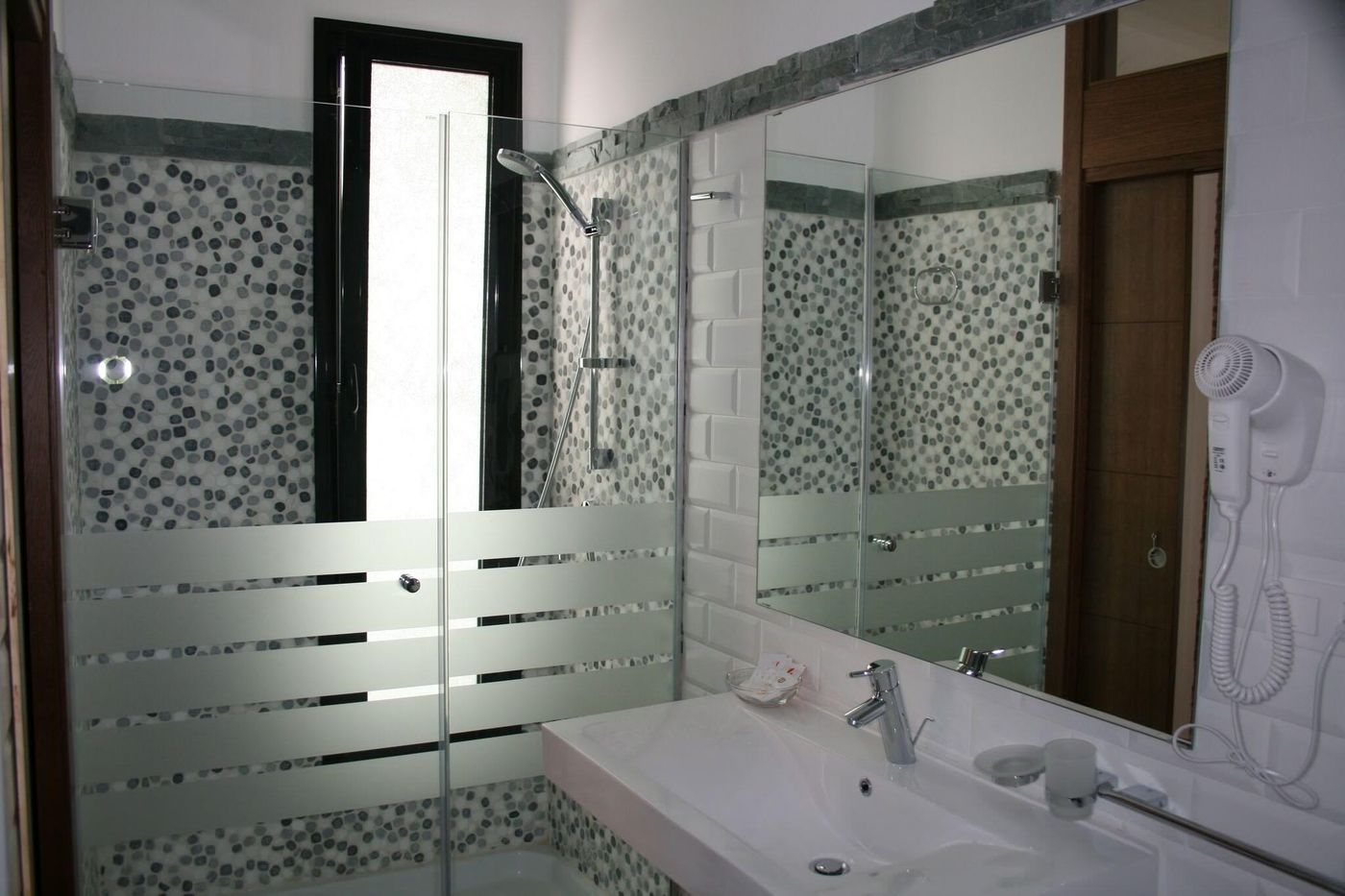 Coronado-Room-40