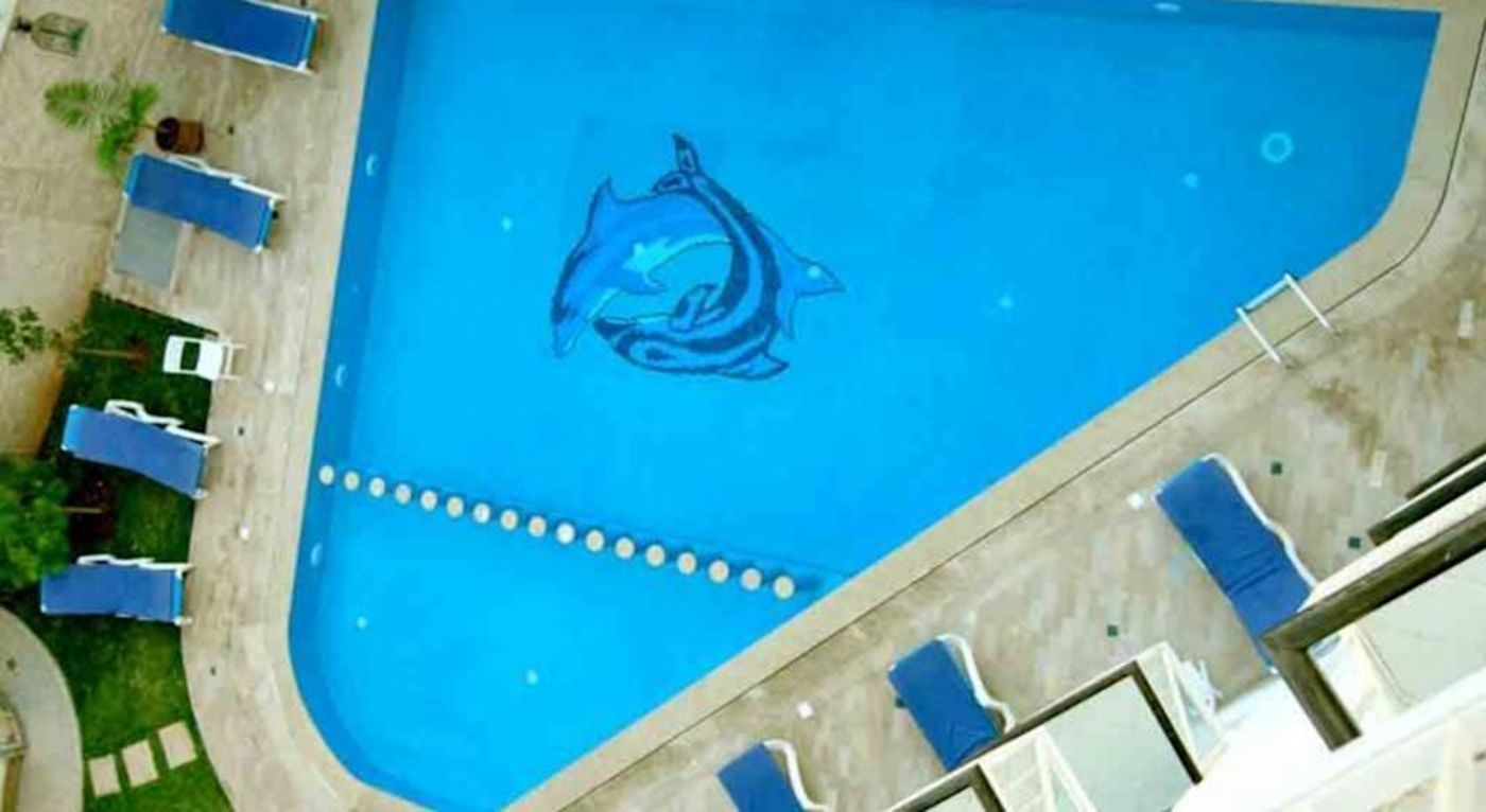 Suite-Hotel-Tilila-Pool-11