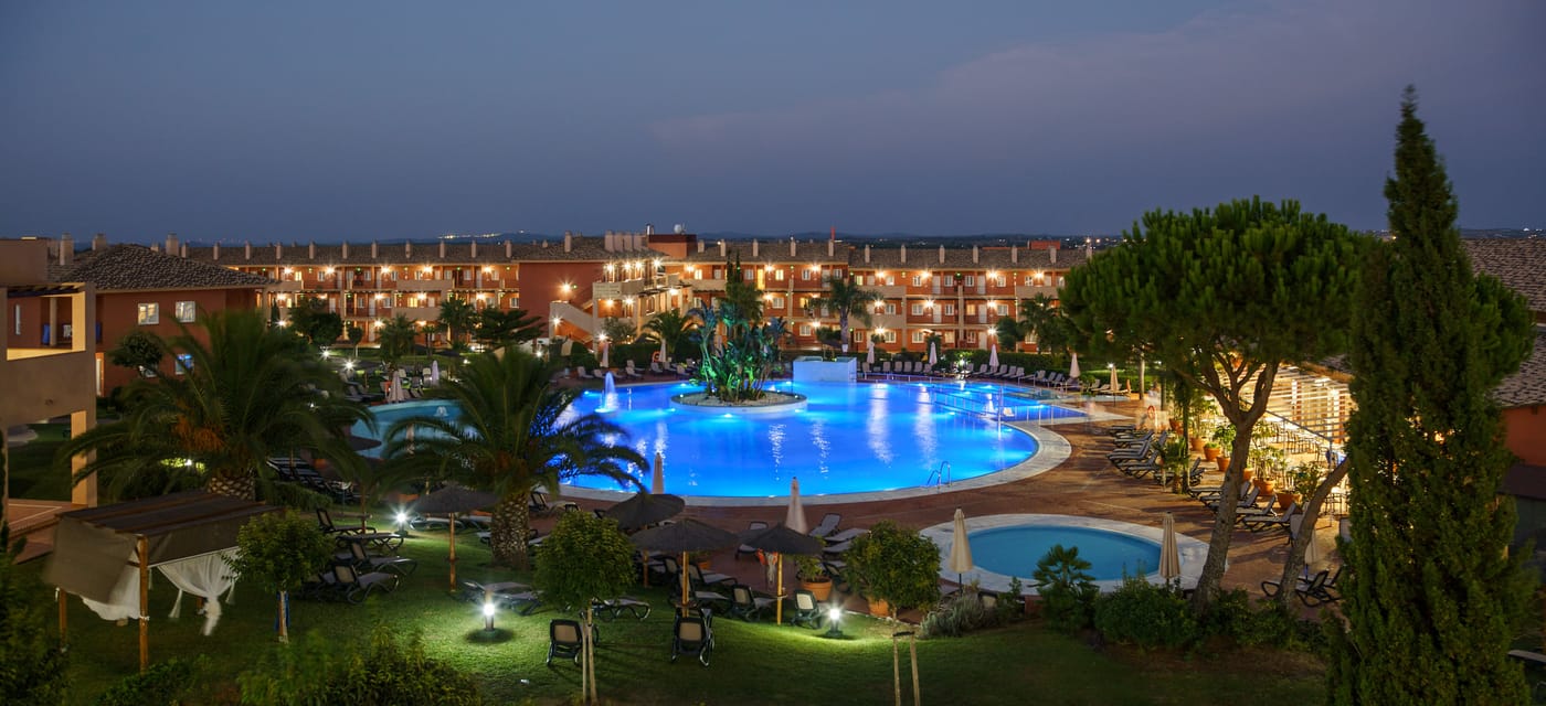 Ilunion-Tartessus-Sancti-Petri-Pool-4