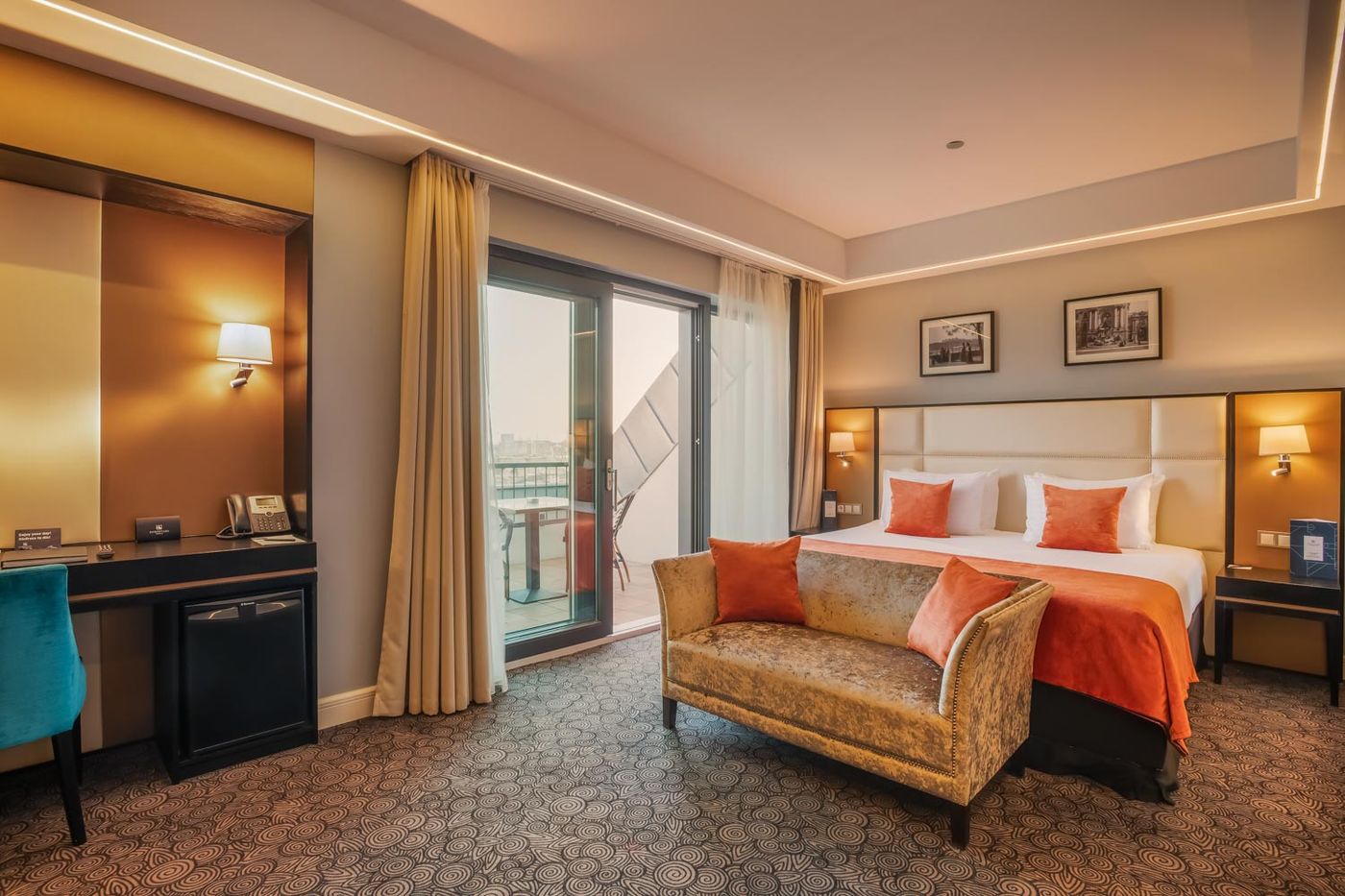 Eurostars-Danube-Budapest-Room-19