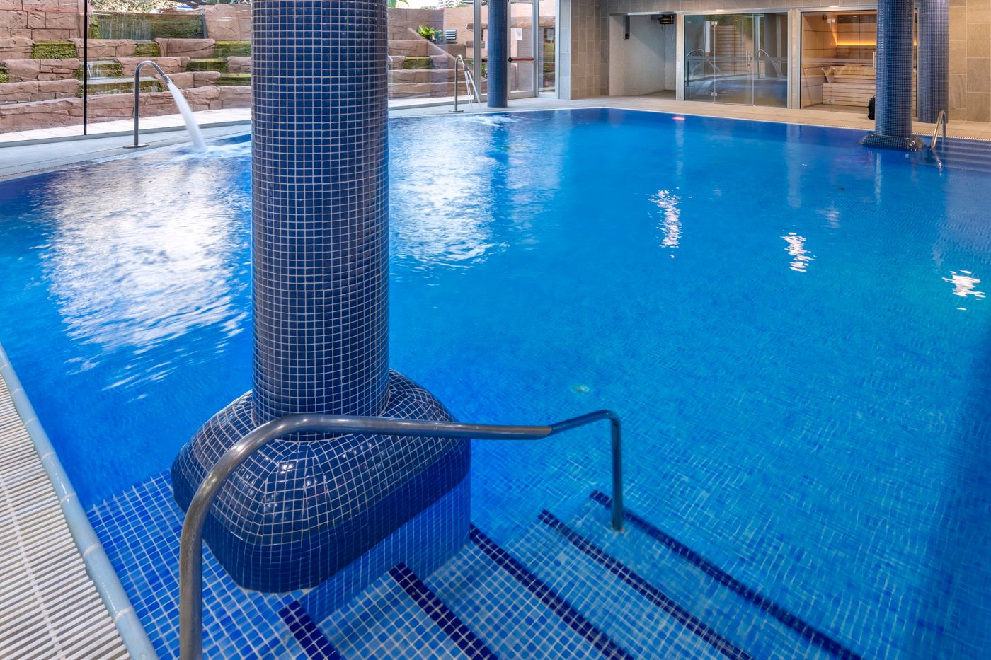 4R-Gran-Regina-Hotel-Sports-and-Entertainment-47