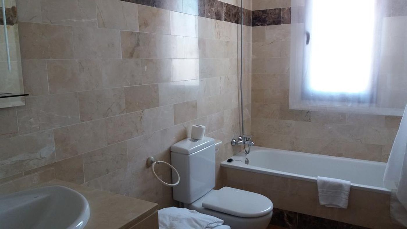 Royal-Suites-Marbella-Room-38