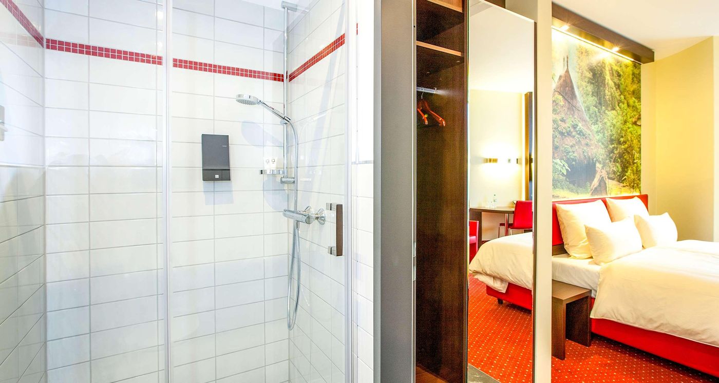Best-Western-Plus-Plaza-Berlin-Kurfuerstendamm-Room-46