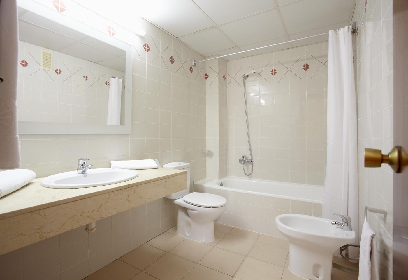 Mediterranean-Suite-Room-19