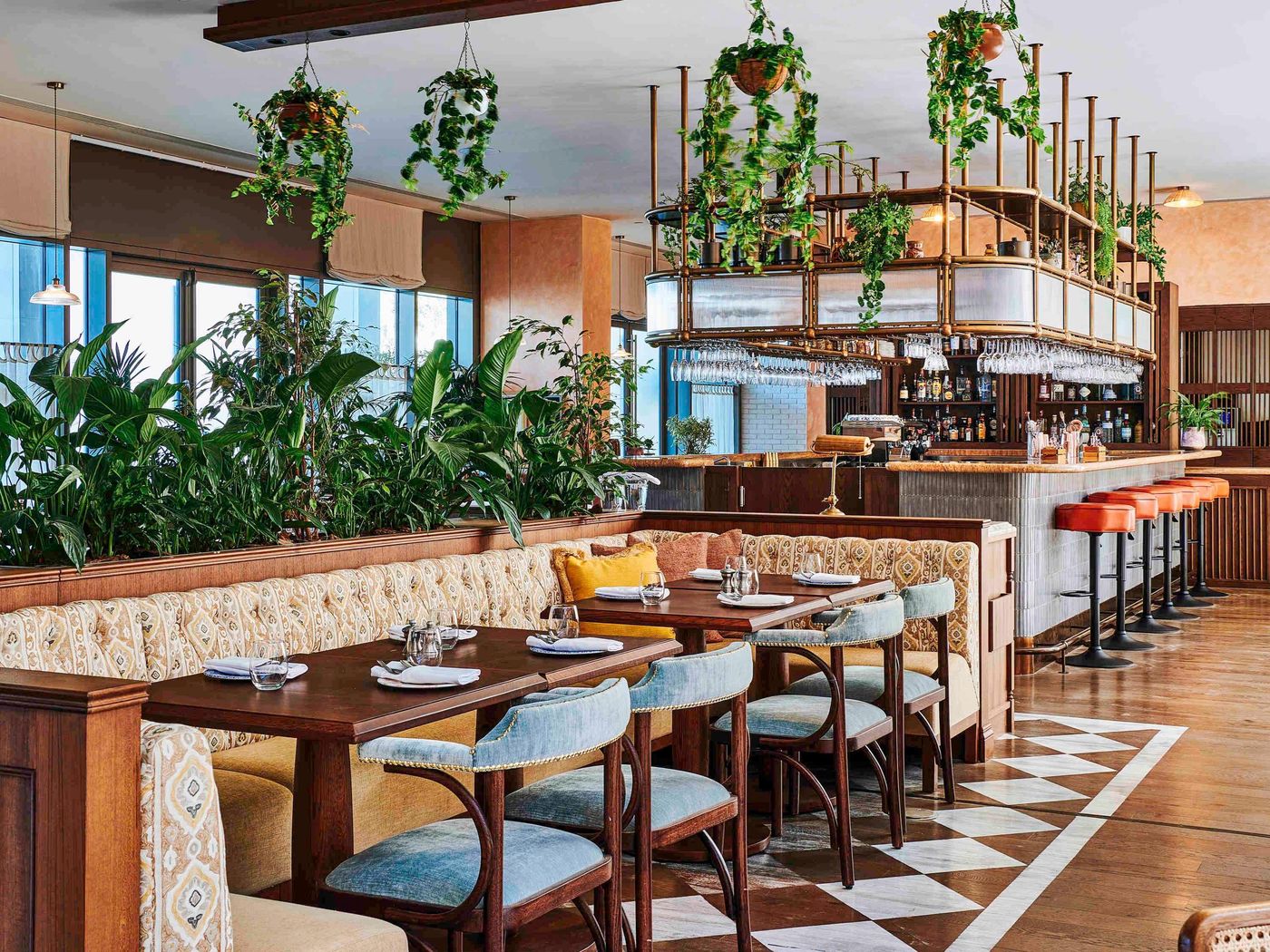 25hours-Hotel-Dubai-One-Central-Restaurant-40