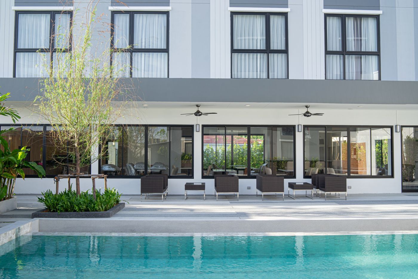 Gate43 Airport Hotel-Thailand-Bangkok-General view-1