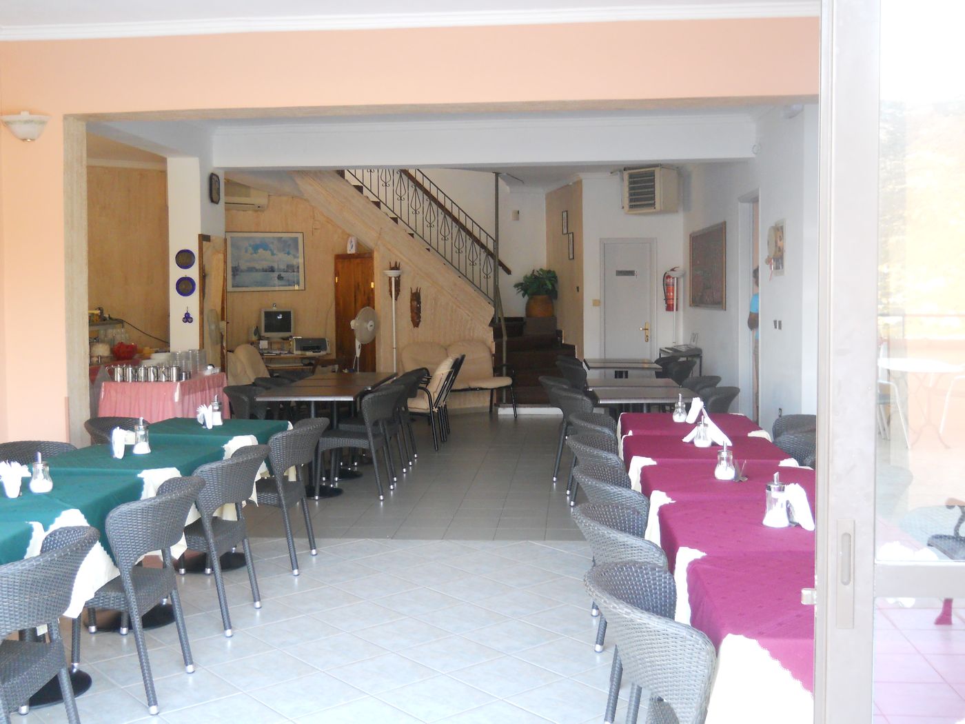 Hotel-Oceanis-Poros-Restaurant-32