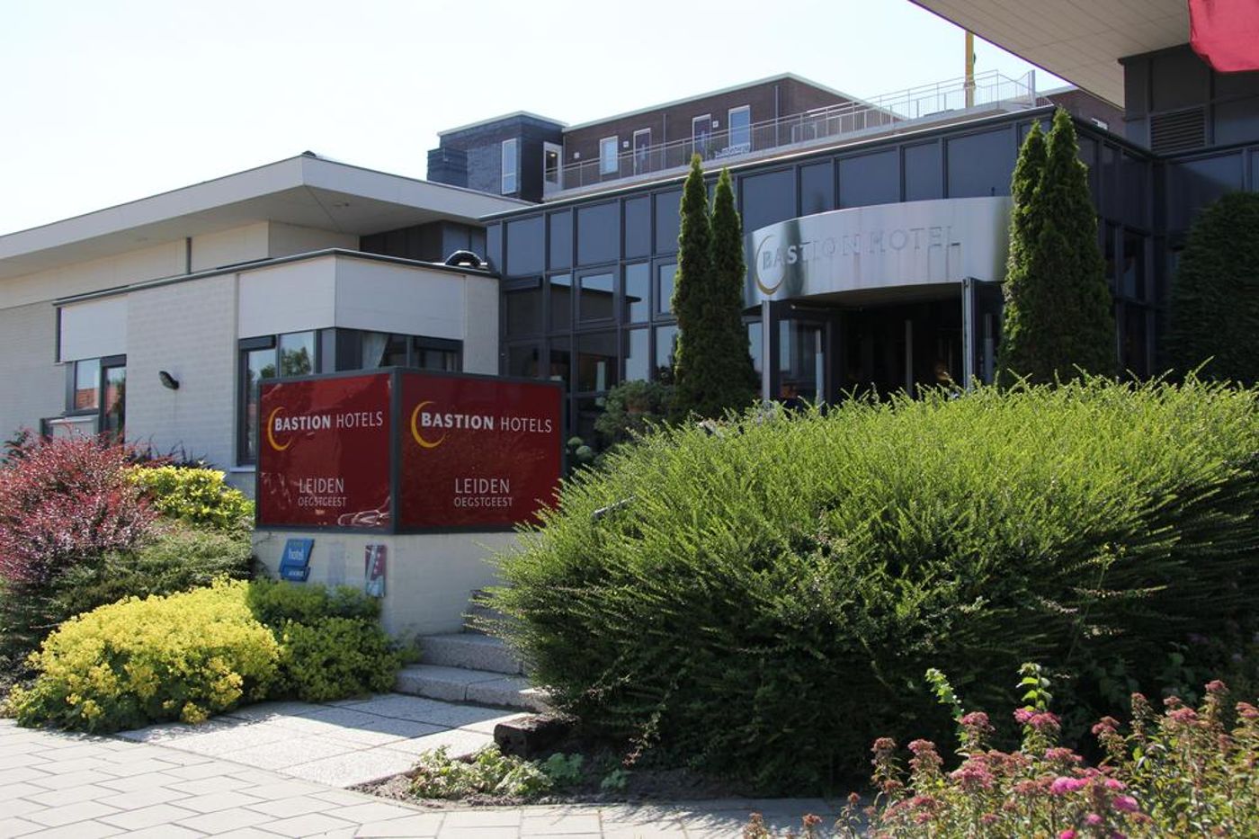 Bastion Hotel Leiden Oegstgeest-Netherlands-OEGSTGEEST-General view-1