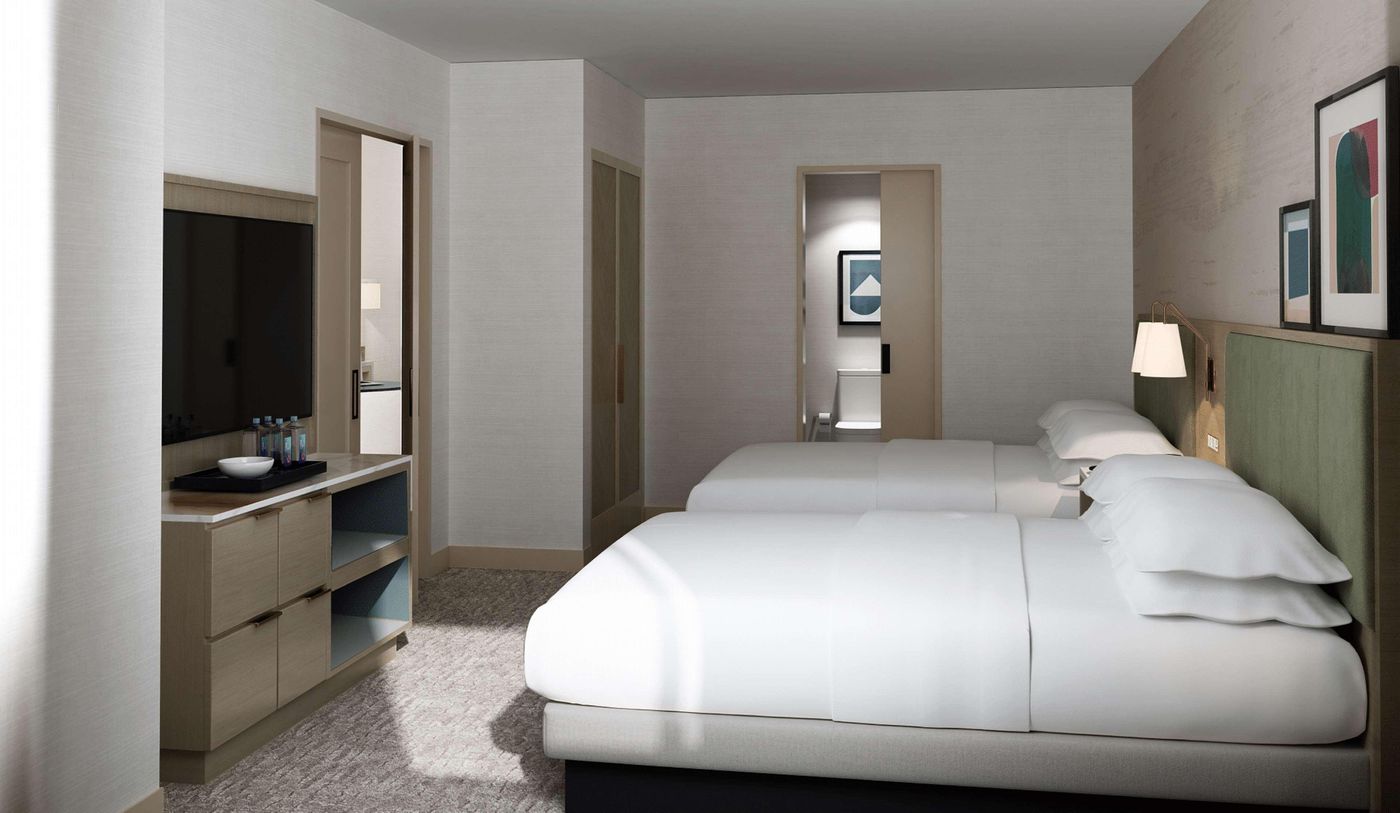 Hilton-Santa-Monica-Hotel---Suites-Room-47