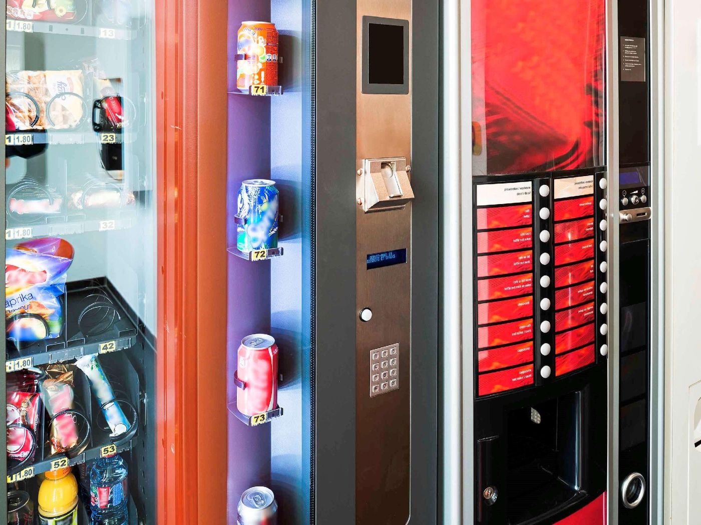 ibis-Luxembourg-Sud-Lobby-32