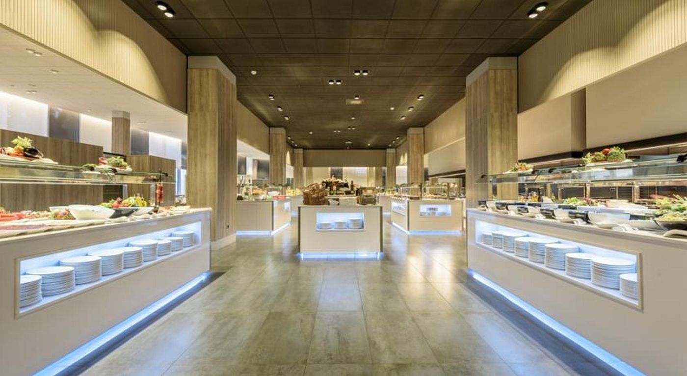 Hotel-Resort---Spa-Estival-Park-Restaurant-33