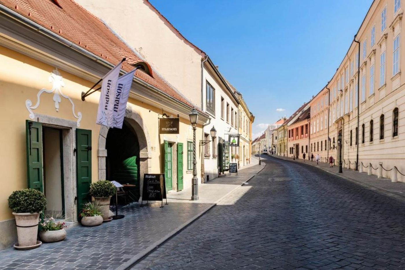 Maison-Bistro---Hotel-General-view-2