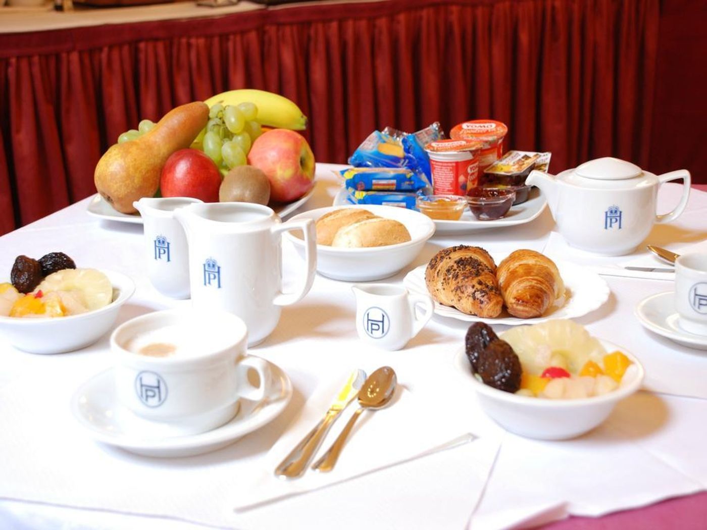 Palace - Italy - BOLOGNA (BO) - General view - 6