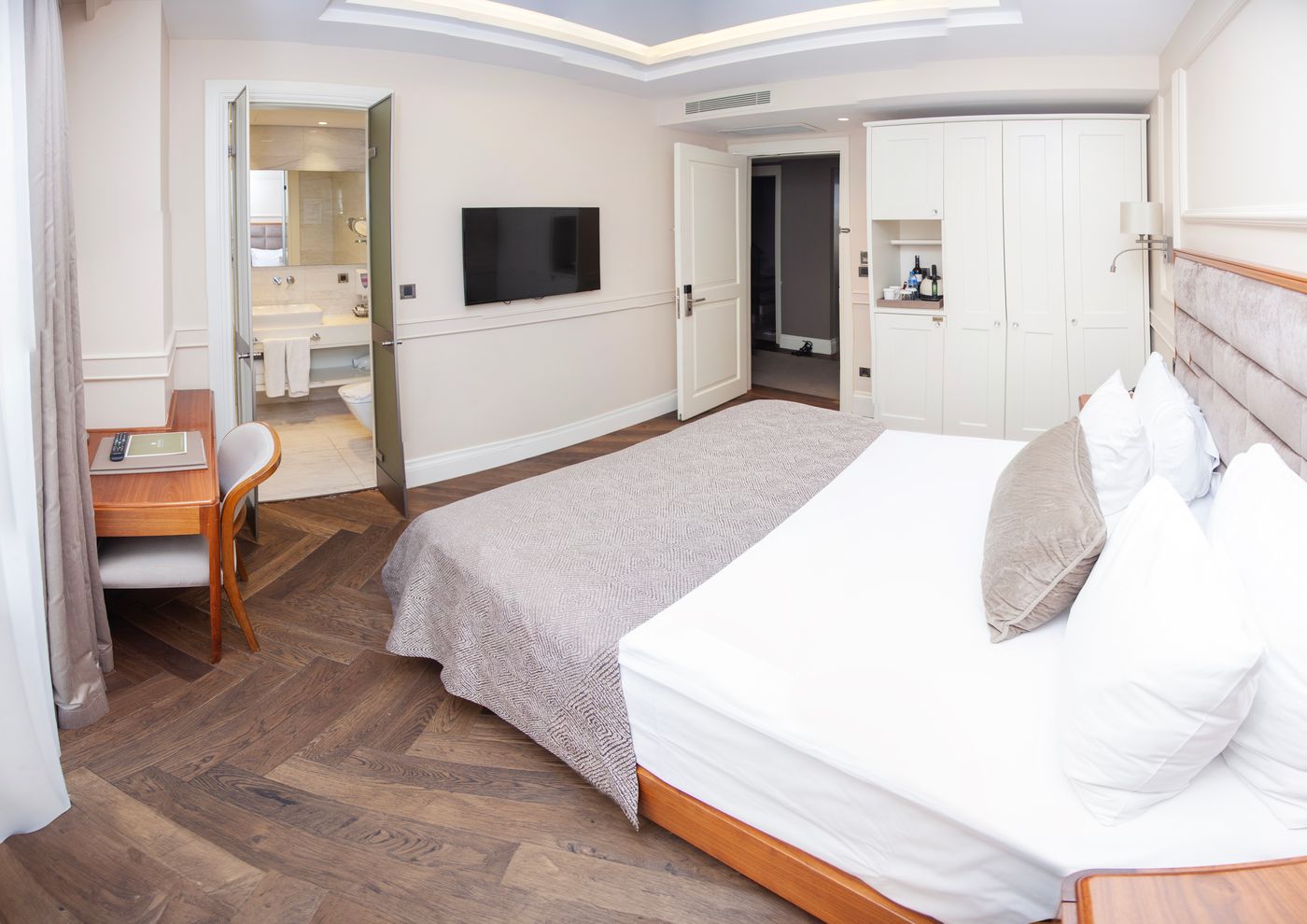 Morione & Spa Center