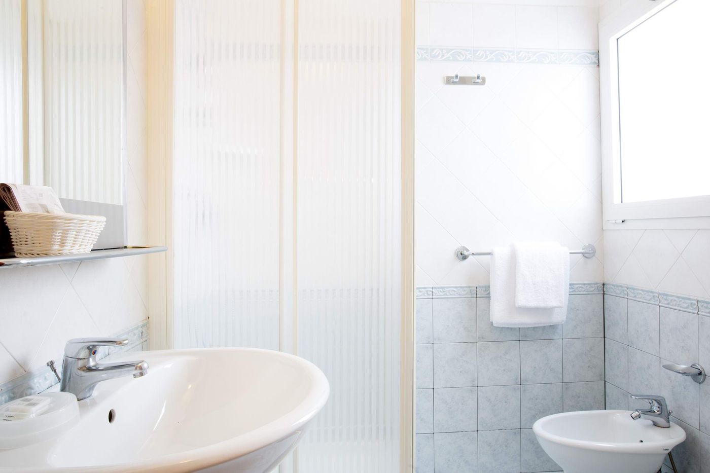 Albergo-Montreal-Room-27