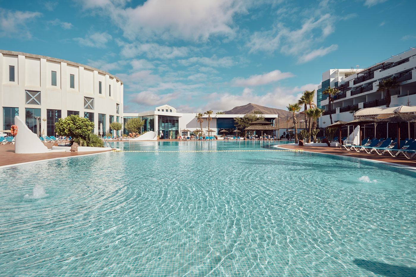 New - Sandos Papagayo