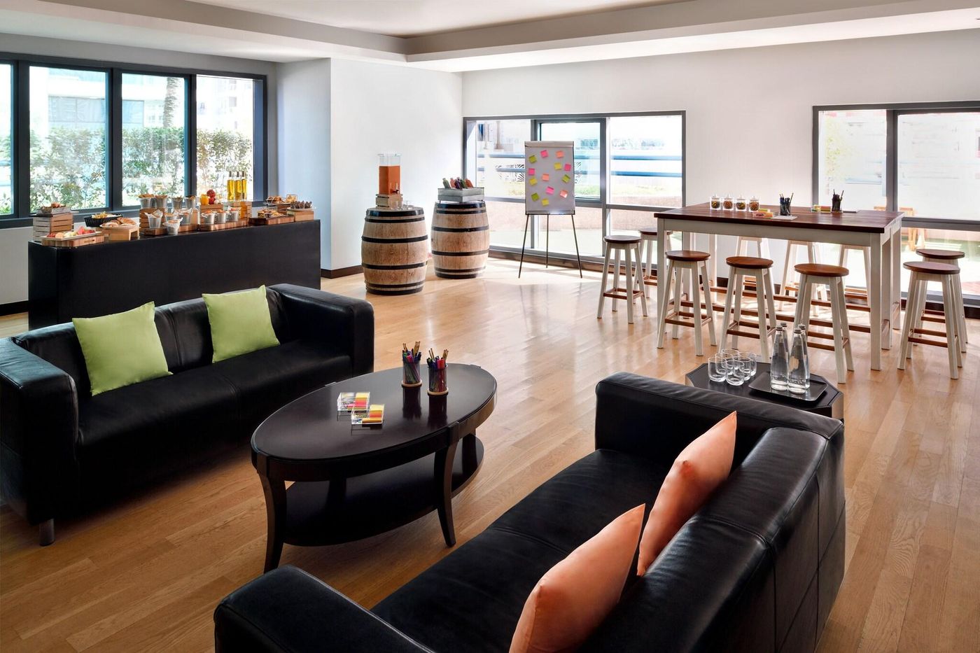 Dubai-Marriott-Harbour-Hotel---Suites-Conferences-35