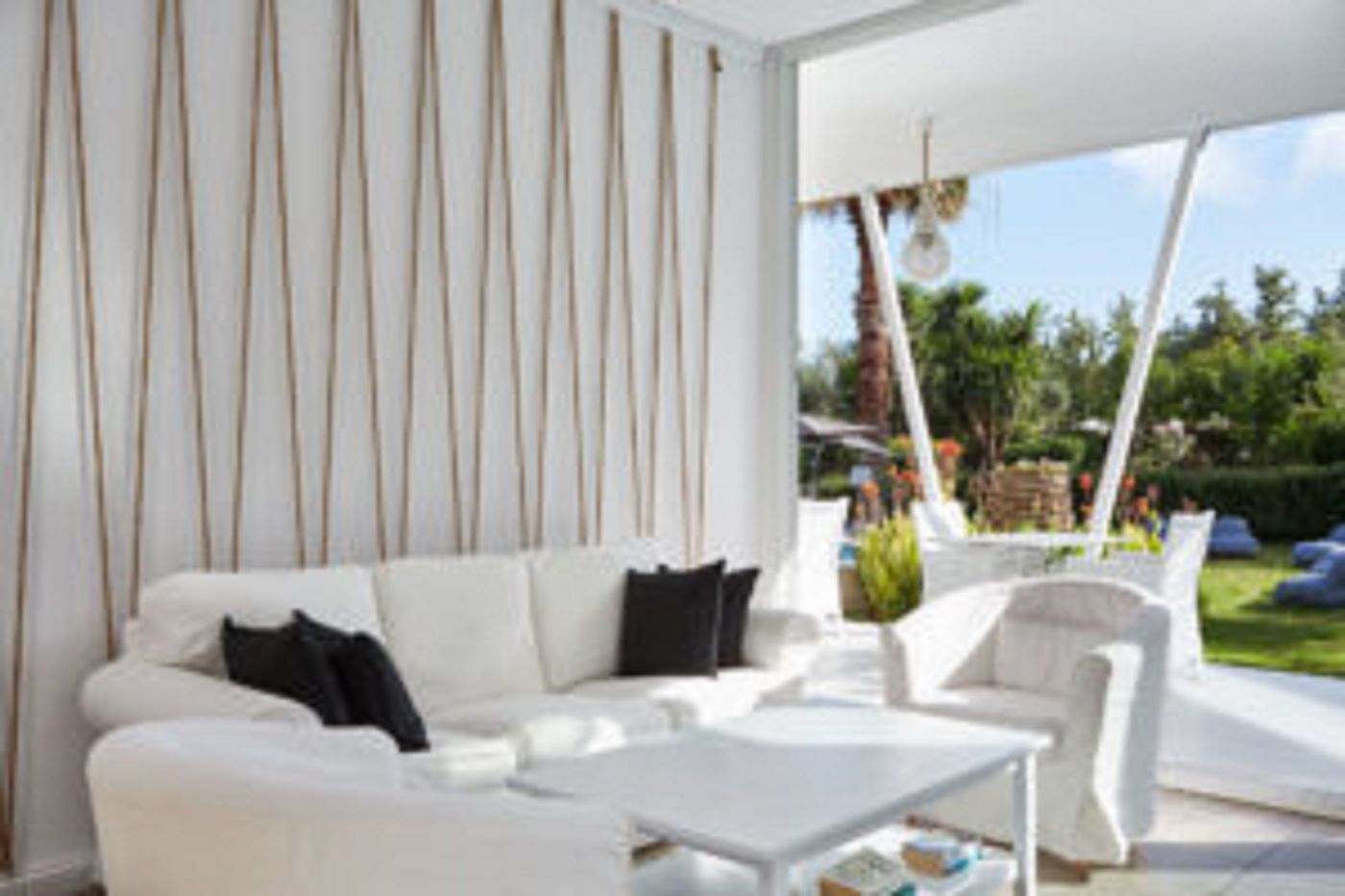 Mr---Mrs-White-Corfu-Lobby-53