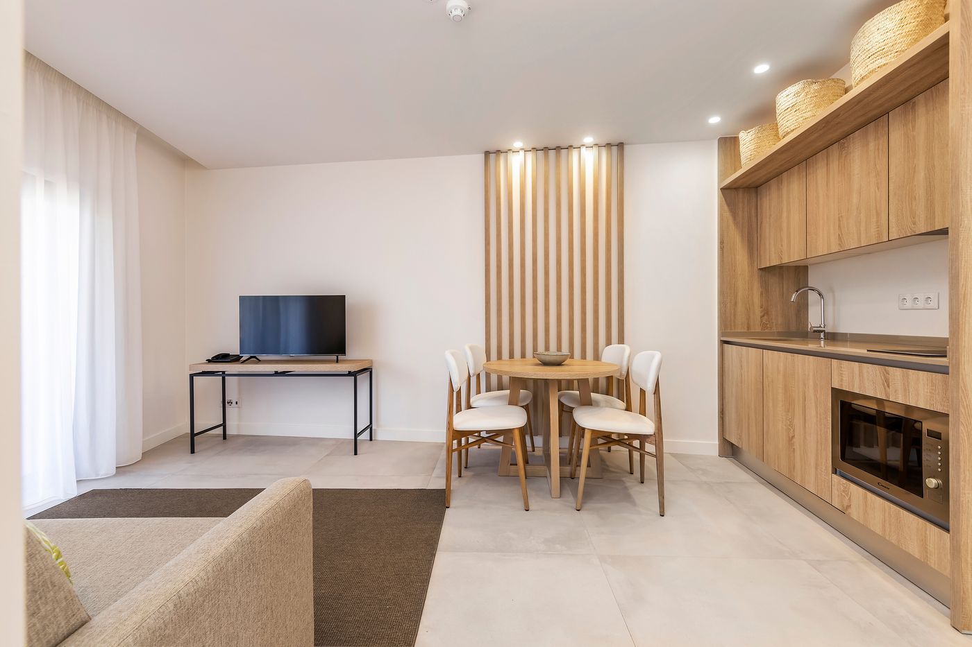 Clube-Maria-Luisa-Room-15