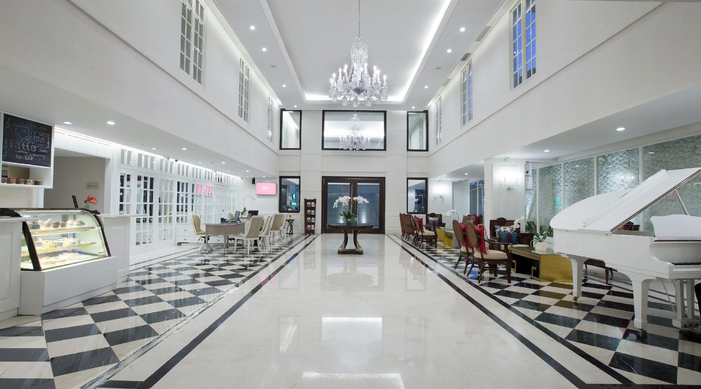 Hotel Santika Seminyak-Indonesia-Bali-Lobby-3