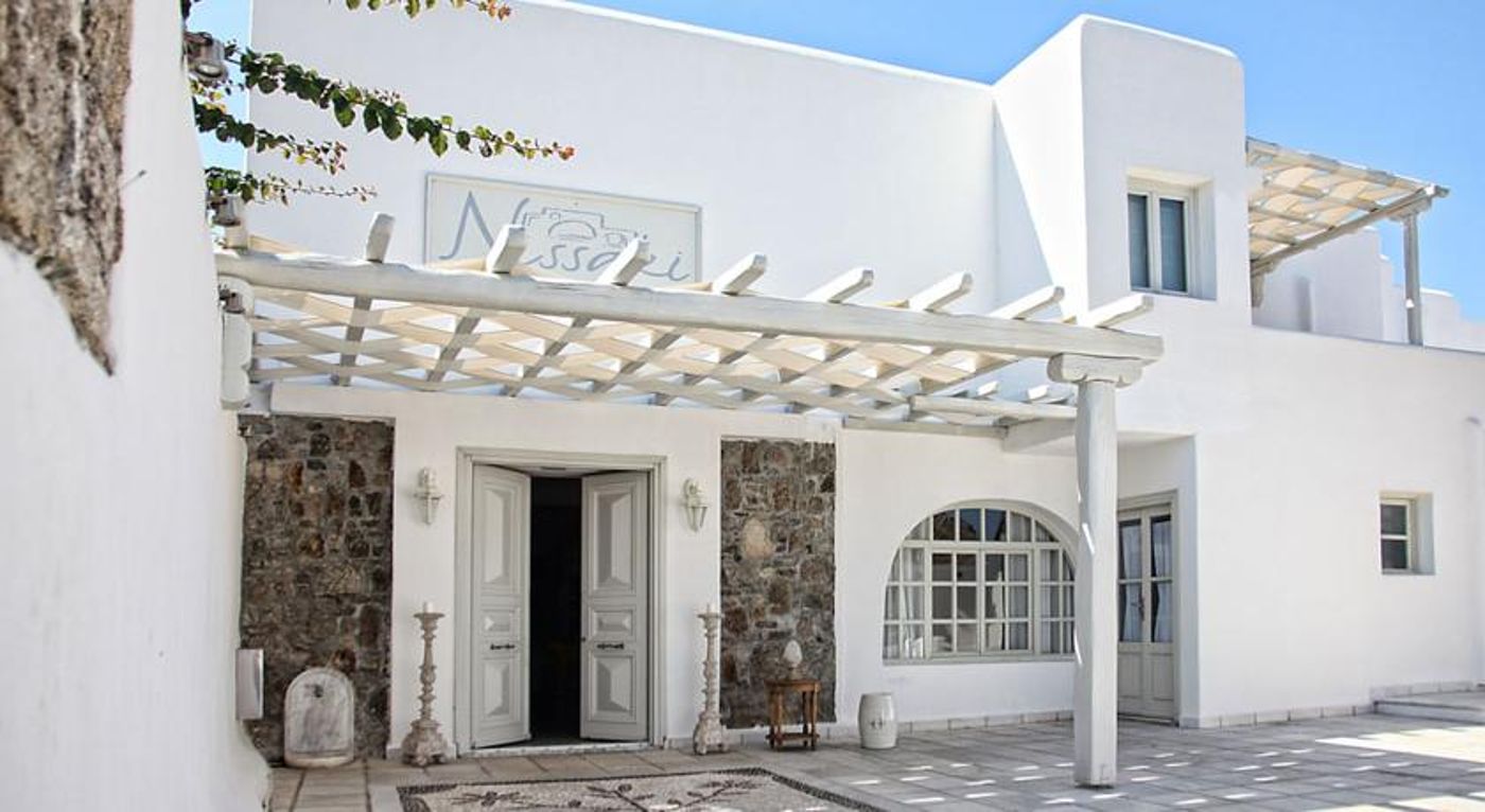 Nissaki Boutique Hotel