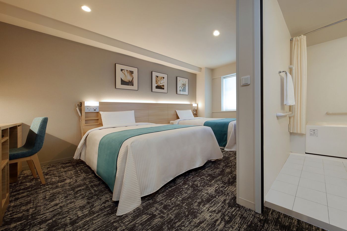 Keio Presso Inn Tokyo Kudanshita-Japan-Tokyo-Room-8