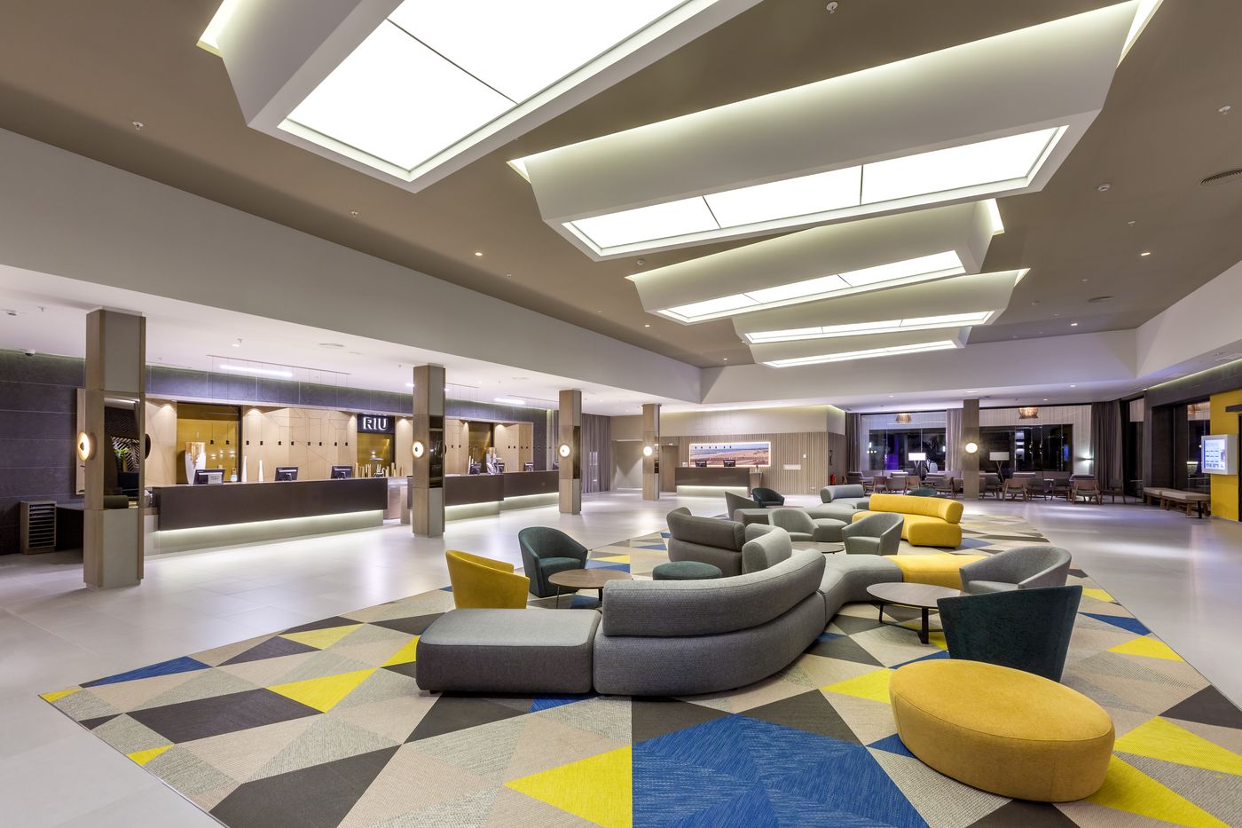 Riu-Chiclana-Lobby-40