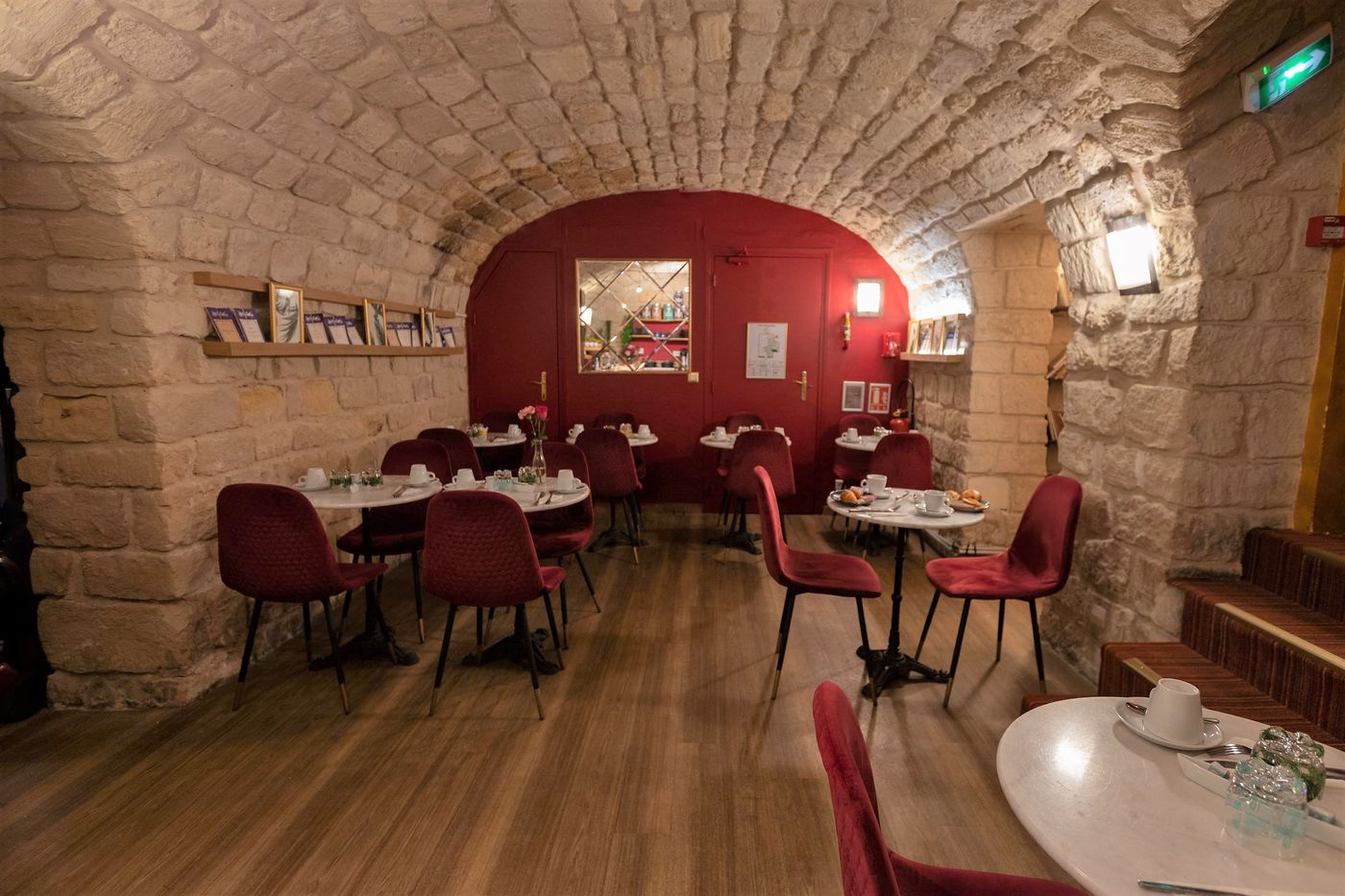 Hotel-du-Theatre-by-Patrick-Hayat-Restaurant-28