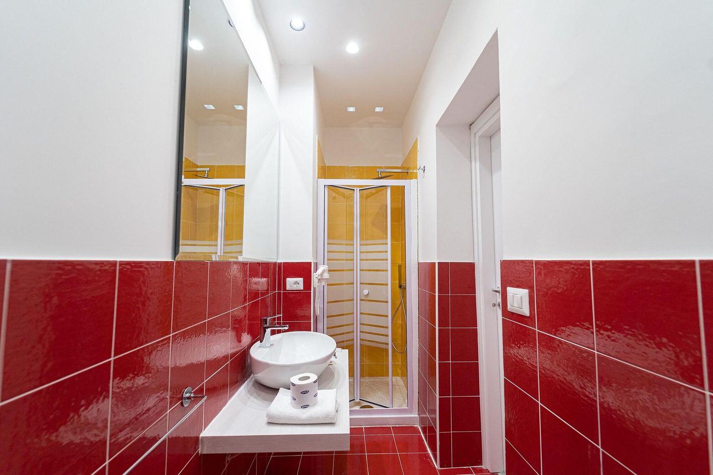 H. G. Boutique Toledo  Napoli Centro - Italy - NAPLES - Room - 5