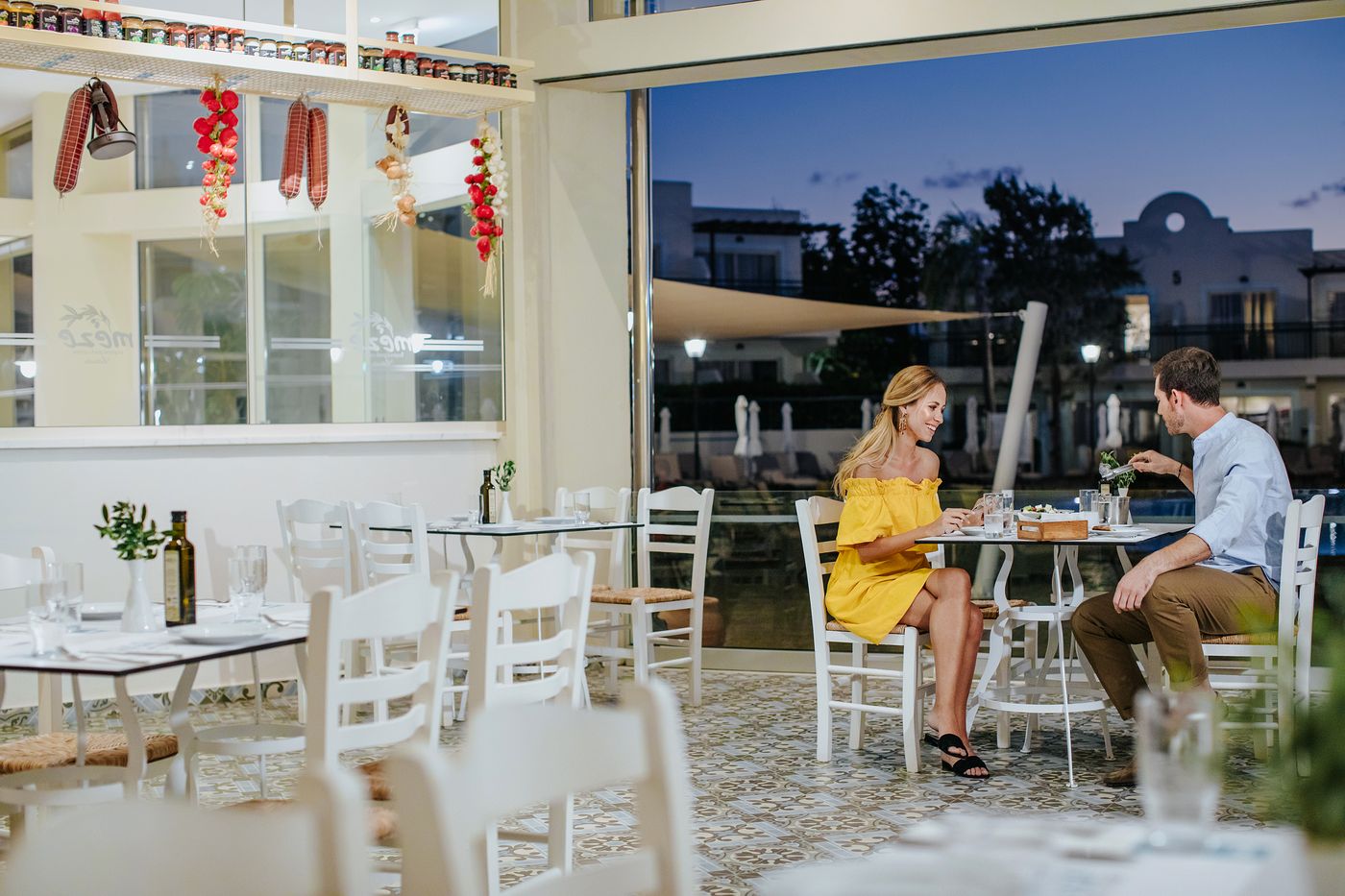 Louis-Paphos-Breeze-Restaurant-22