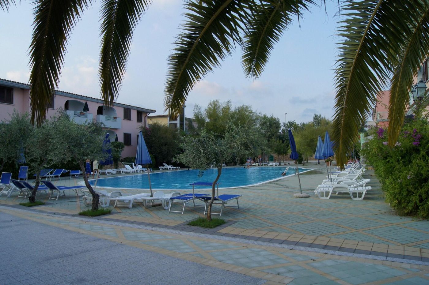 Gli-Ontani-Residence-Hotel-Terrace-4