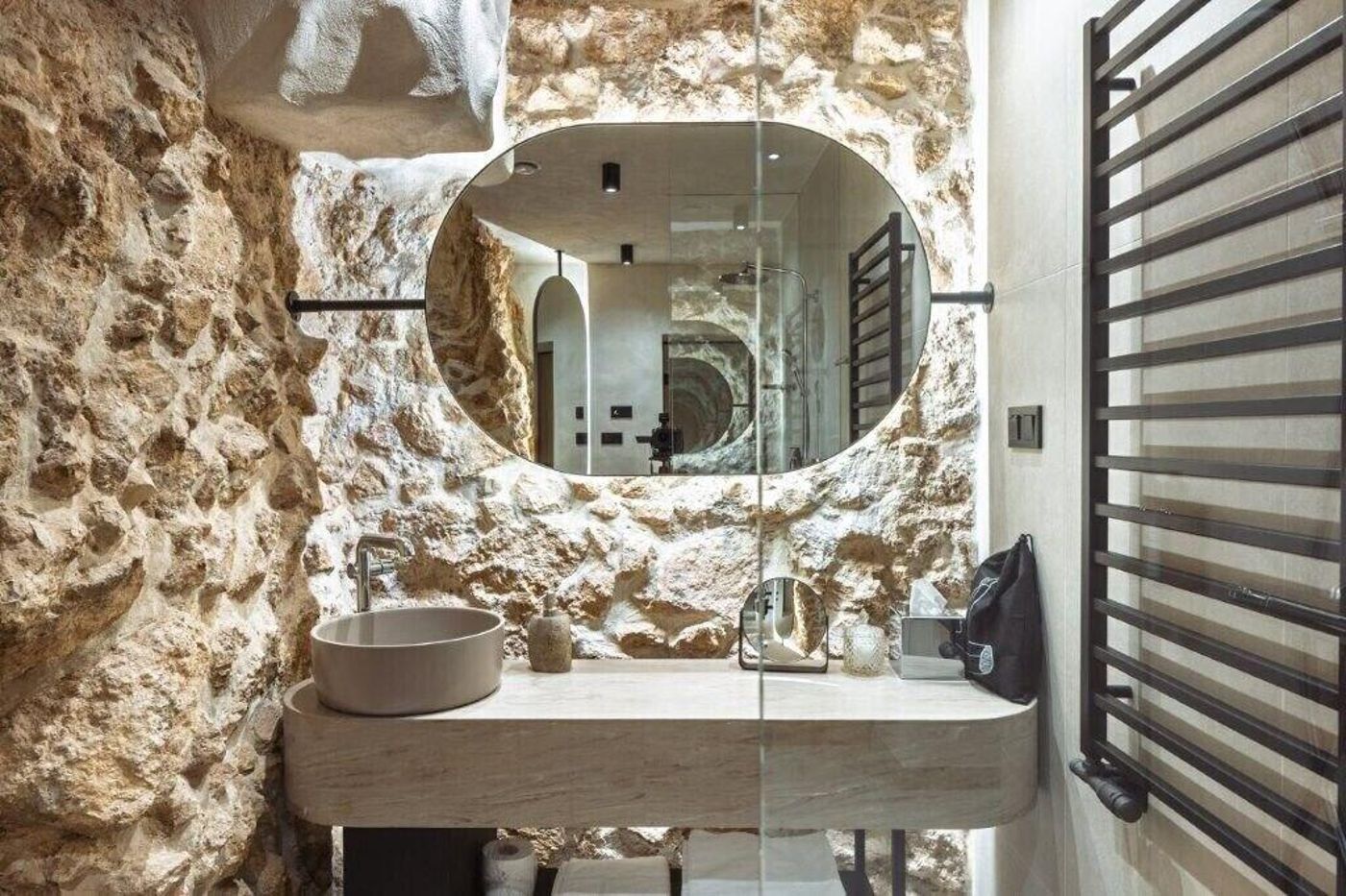 Nomadic-Urban-Premium-Suites-Room-71