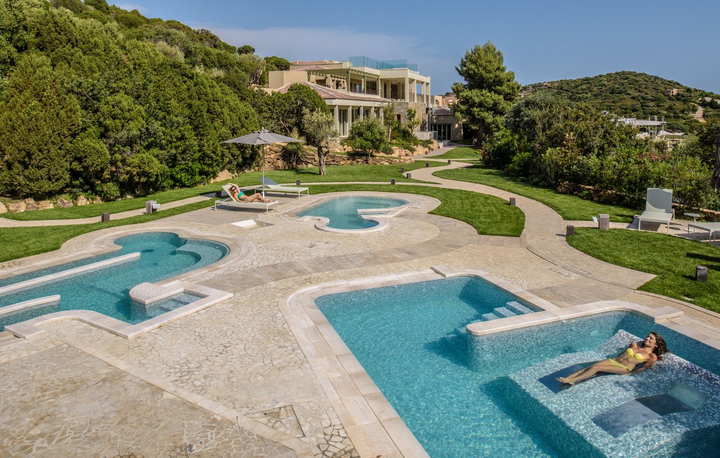 Chia-Laguna---Hotel-Village-Sports-and-Entertainment-3