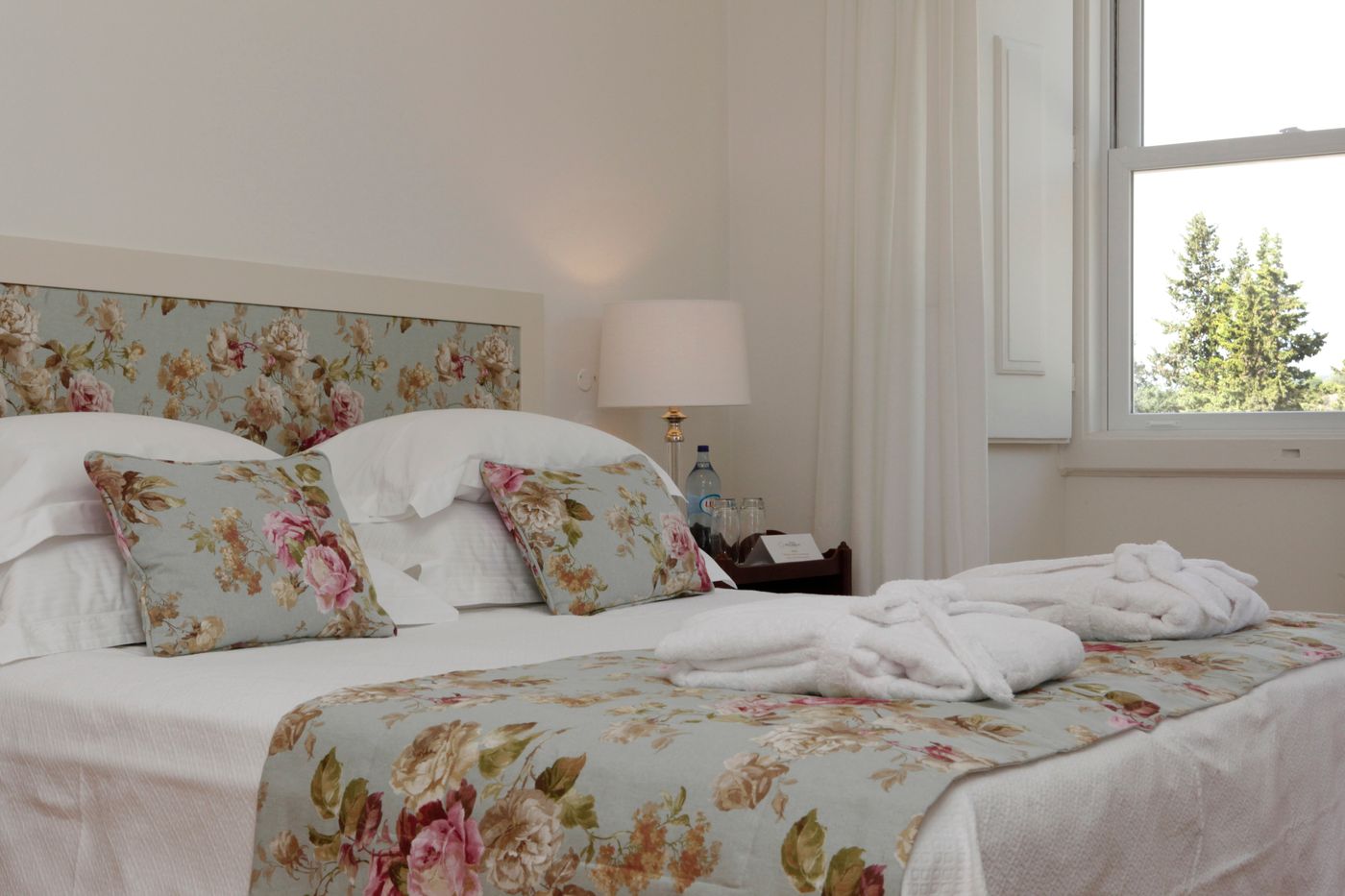 Casa-Palmela---Small-Luxury-Hotels---Villas-Room-44