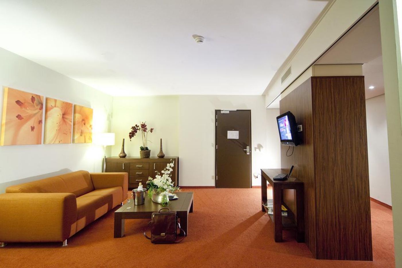 Van der Valk Hotel Rotterdam-Blijdorp-Netherlands-ROTTERDAM-General view-6