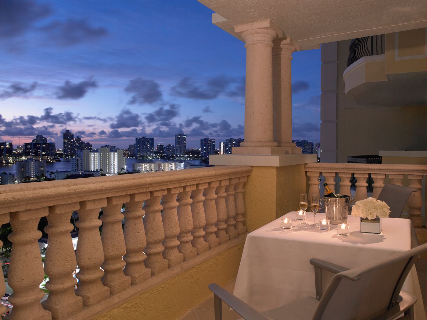 Acqualina Resort and Residences on the Beach - United States - SUNNY ISLES BEACH - Room - 6