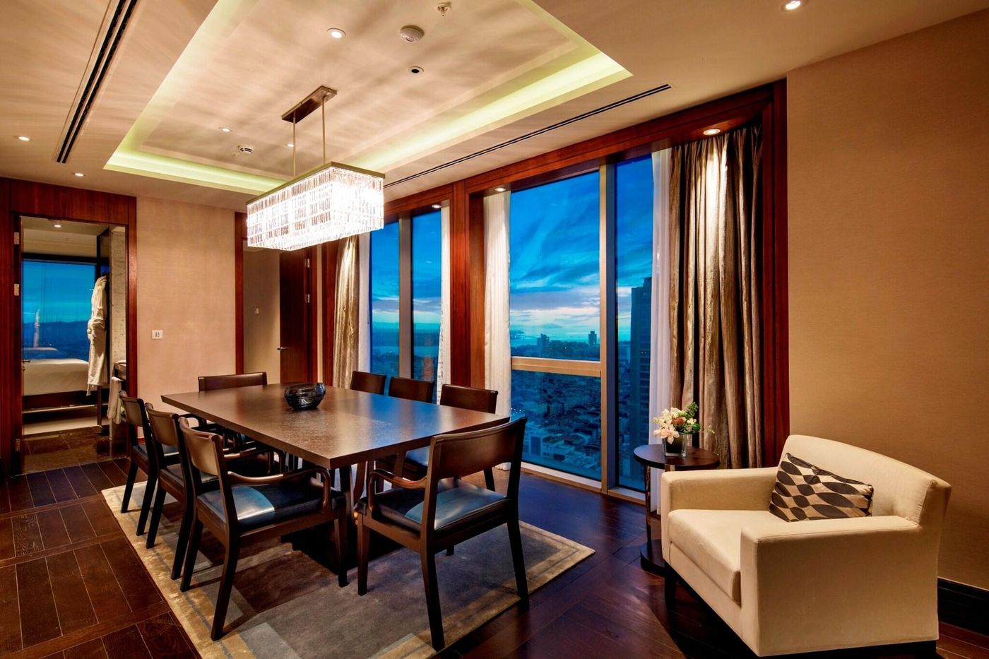 Hilton-Istanbul-Bomonti-Hotel---Conference-Centre-Room-61